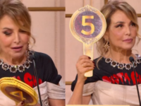 Ballando con le Stelle, Barbara d’Urso e il ‘giallo’ della paletta numero 5: “Non ce l’ho!”