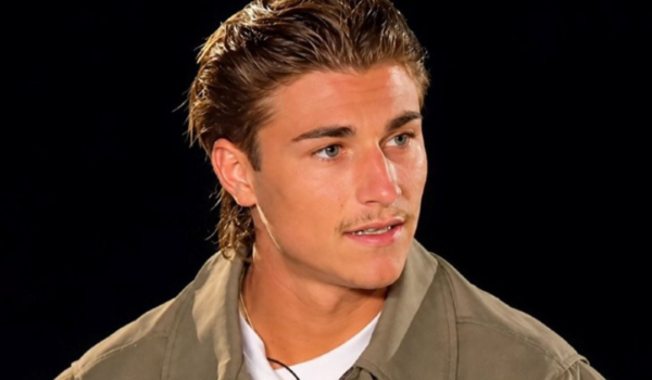 Temptation Island, Gabriele Govoni paparazzato con una nuova fidanzata: scattano i baci con l’ex tentatrice
