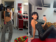 Affari Tuoi, Martina Miliddi bollente dietro le quinte: le foto sexy fanno impazzire il web